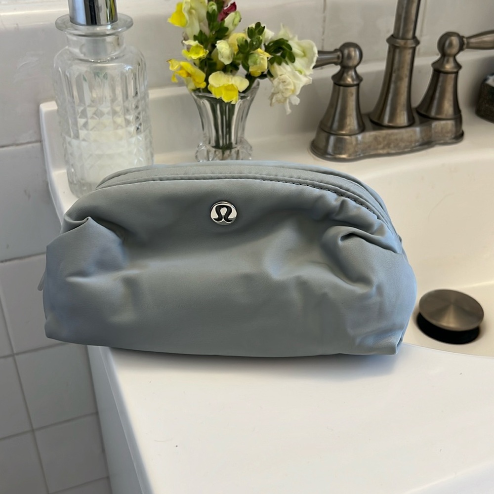 Lululemon Feeling Ready Mini Pouch